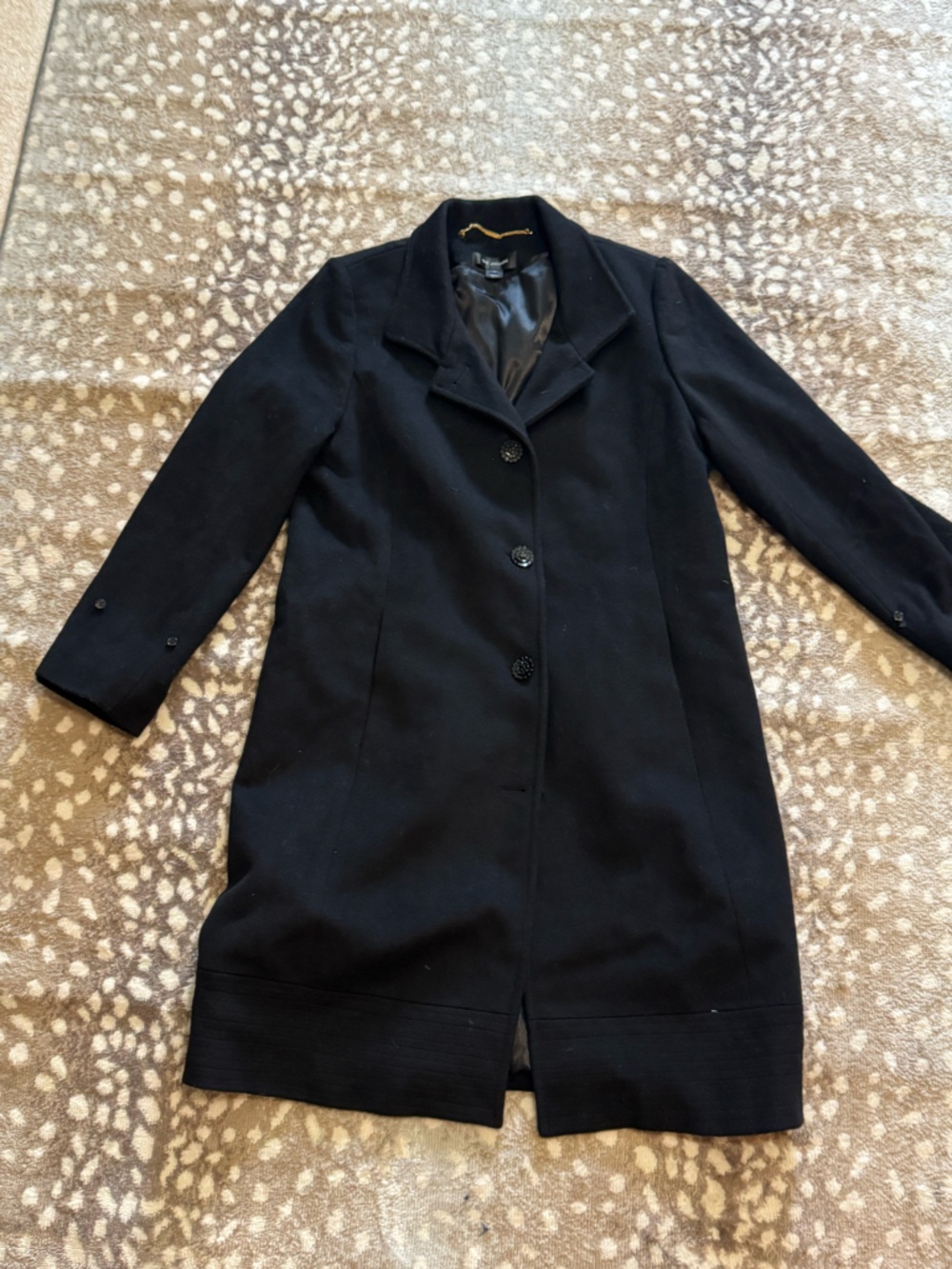 Classic Black Wool Pea Coat — Women's Single-Breasted Outerwear